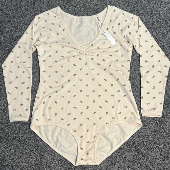 ARQ Paloma Leo Long-Sleeve Bodysuit Size 4X NWT - Picture 1 of 5